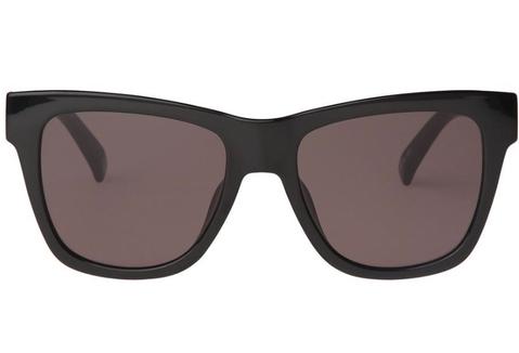 Escapade - Black