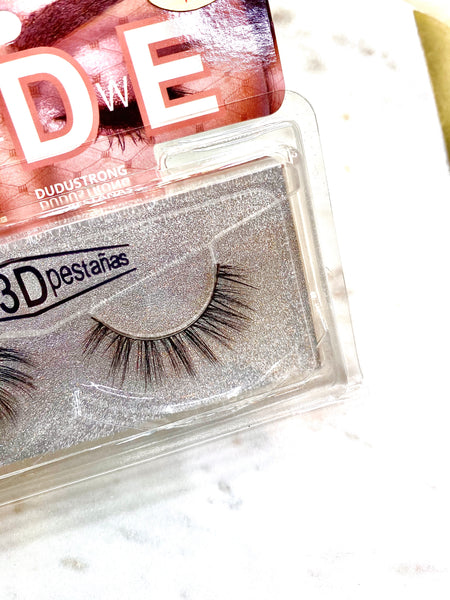 In a Flash Lash - Lika Love